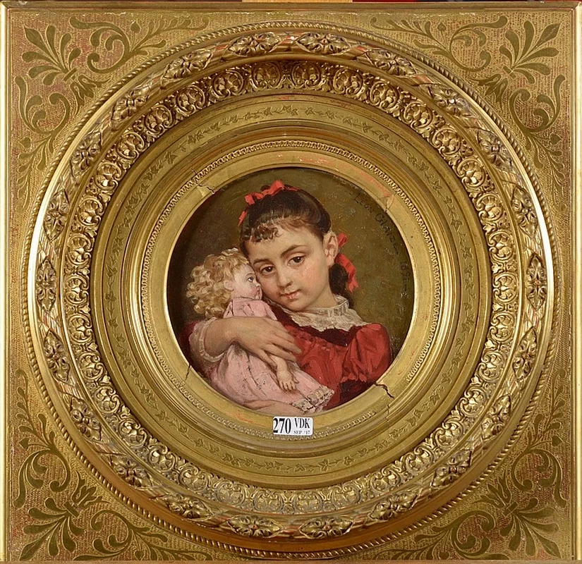 Ritratto di una bambina con la sua bambola